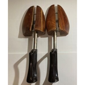 Travel Tree Vintage Cedar Wooden Two Way Spring Adjustable Shoe Stretcher Tree
